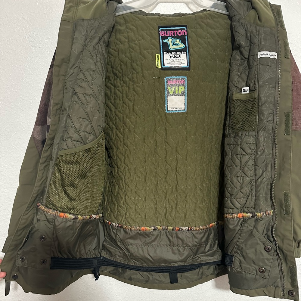 Burton dryride all access ski snow winter jacket Kids' Olive and Camouflage - Picture 10 of 16